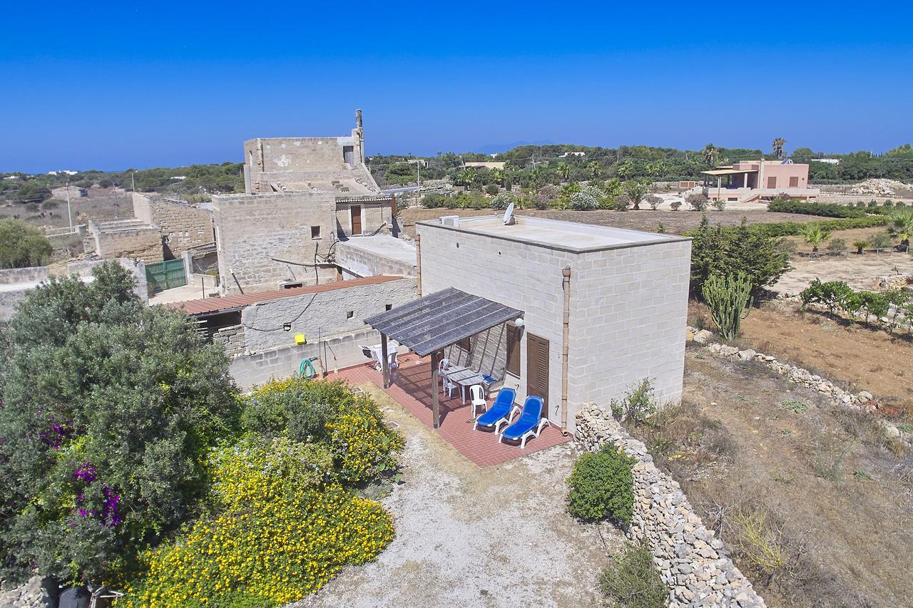 Case Canino Favignana Exteriér fotografie